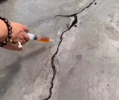 海口混凝土裂缝修补技术详解​
